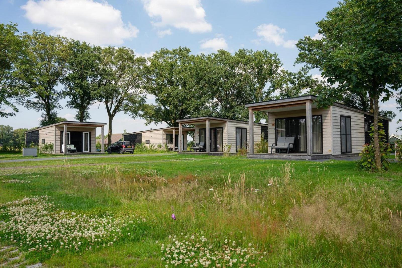 Vakantiepark Hoelte Рийсен Екстериор снимка